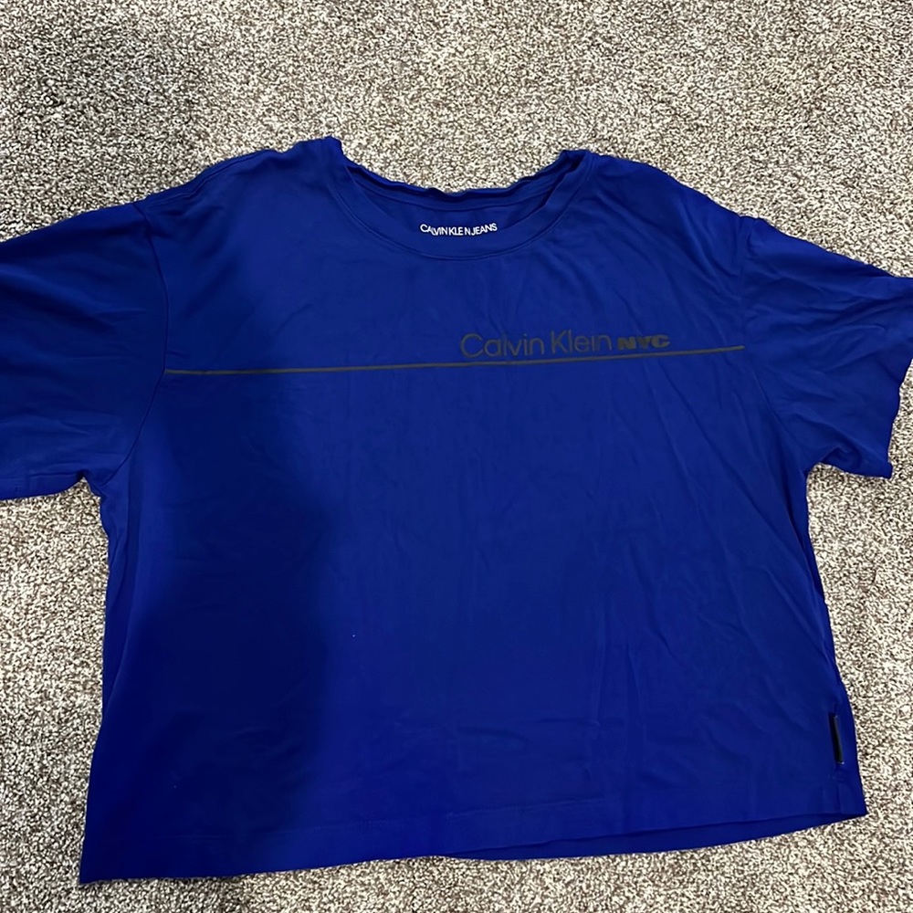 Calvin Klein Cropped T-shirt